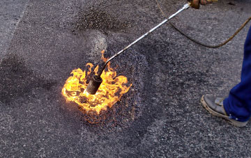 Haywards Heath flat roofing repairs